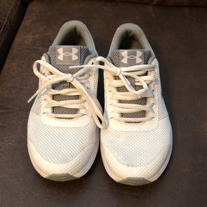 Under armor Surge Running shoes